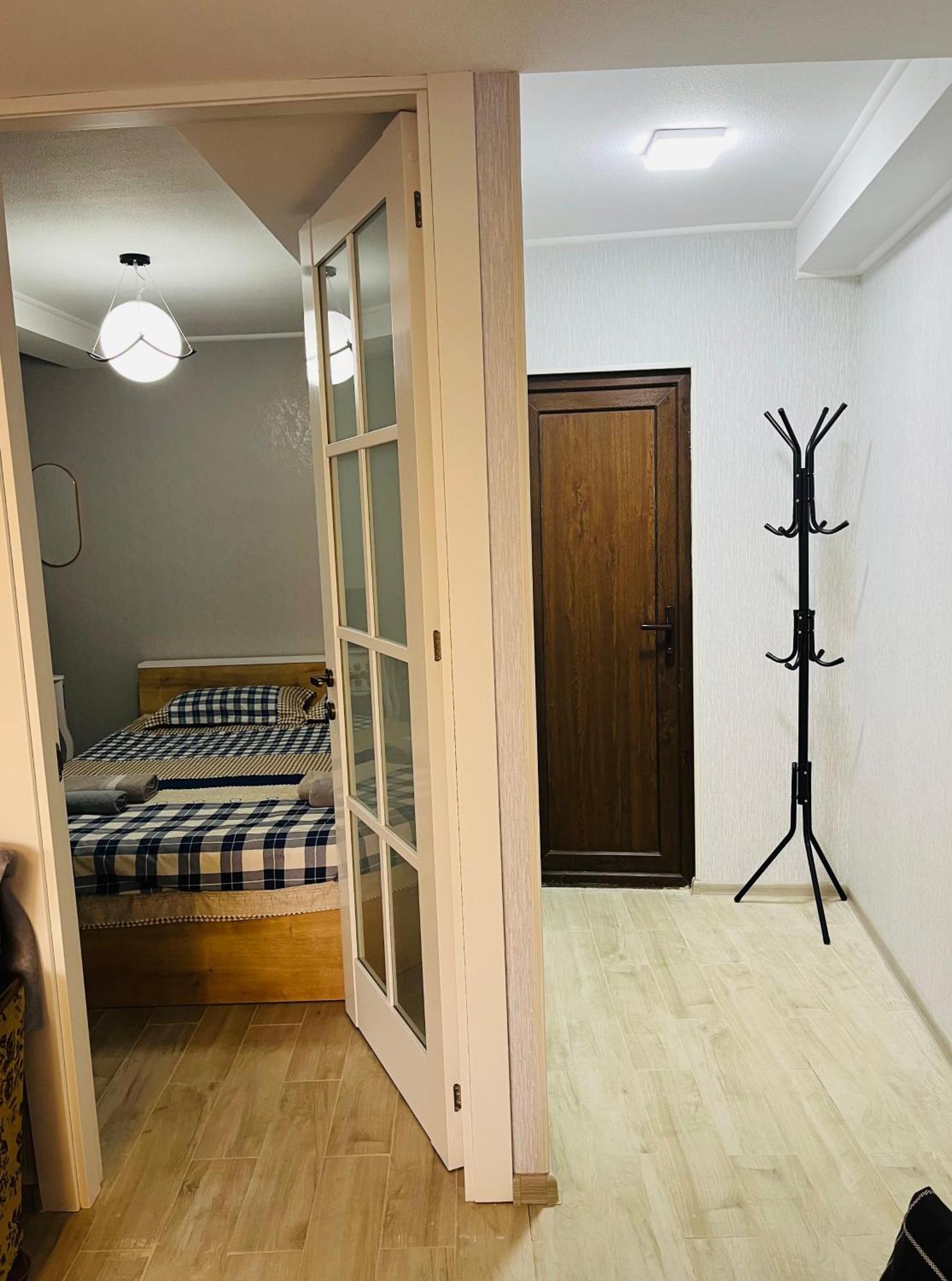 Guest House Poligloti Τελάβι Εξωτερικό φωτογραφία