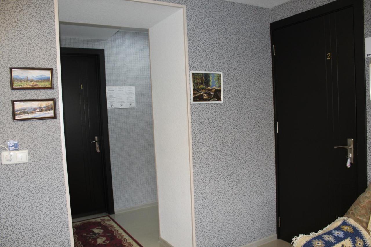 Guest House Poligloti Τελάβι Εξωτερικό φωτογραφία