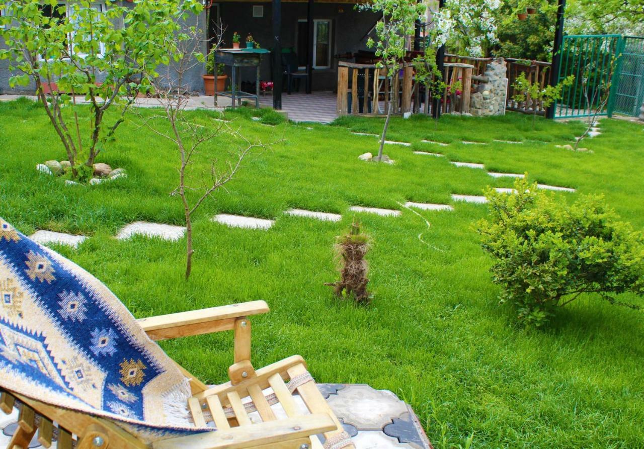 Guest House Poligloti Τελάβι Εξωτερικό φωτογραφία