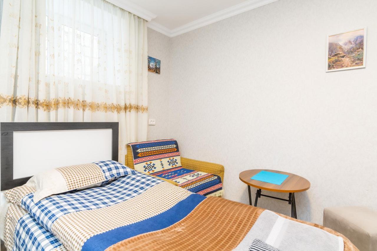 Guest House Poligloti Τελάβι Εξωτερικό φωτογραφία
